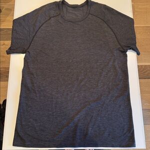 lululemon athletica Dark Gray Short Sleeve Tee